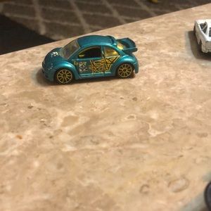 Meet your Posher, Adwoa